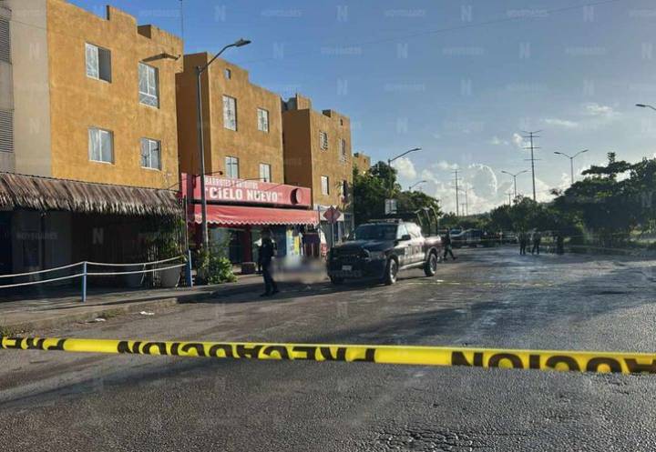 Ejecutan a hombre frente a una tienda de abarrotes en Cielo Nuevo de Cancún