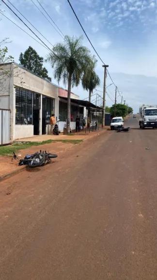 Dos heridos tras colisión entre motos en Posadas