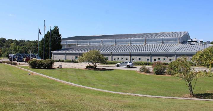 With blessing from bondholders, cash-strapped Averett may proceed to sell north campus