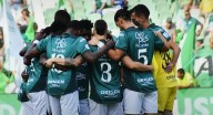 Jugadores del Deportivo Cali fueron agredidos por sus propios hinchas tras el clásico ante el América