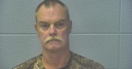 Man performs sex acts on self with kids nearby, police say