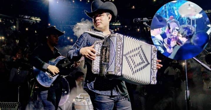 Video: ¿Alfredo Olivas fue amenazado en el Palenque de Pachuca? Recibió misterioso regalo y detuvo concierto