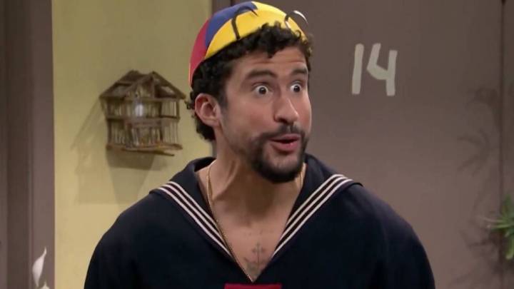 Bad Bunny se convierte en Quico en homenaje a El Chavo del 8 en Saturday Night Live