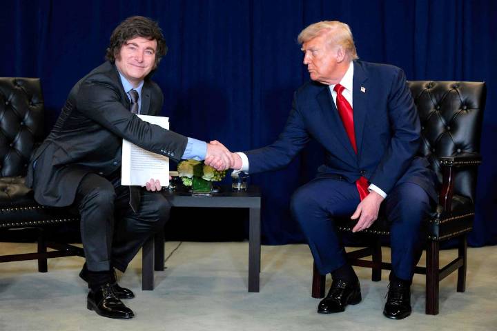 Tras el auxilio financiero. Milei llega a Washington para afianzar la alianza en una reunión clave con Trump
