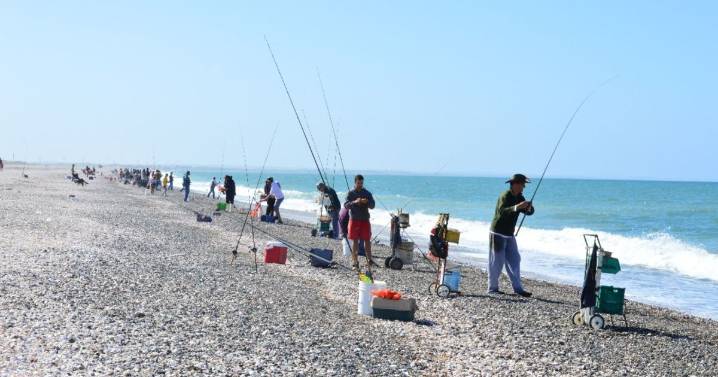 Playa Las Conchillas: la Fiesta Nacional del Pejerrey un clásico de la pesca en Patagonia