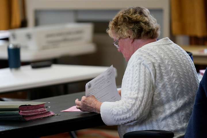 Early voting by absentee ballot starts today across Maine