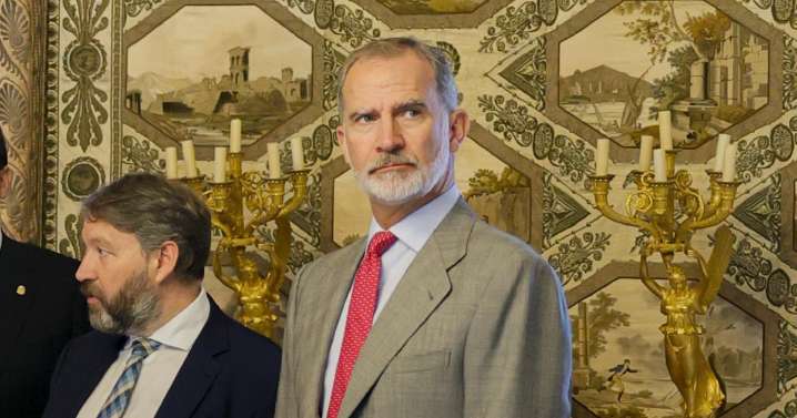 El Rey inaugura la Casa del Labrador, que recupera su aspecto original, tras las obras urgentes por grietas