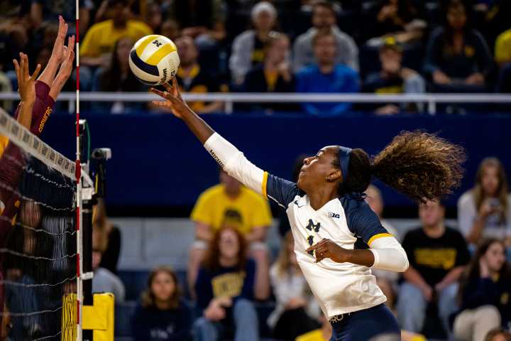 Serena Nyambio’s stabilizing presence powers Michigan through Iowa