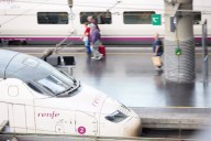 Renfe ha programado 24 servicios de autobús por obras entre las estaciones de L’Aldea