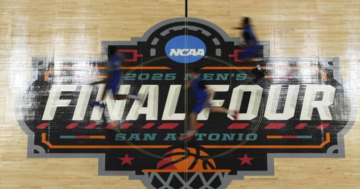 Big 12's Yormark backs NCAA Tournament, College Football Playoff expansion