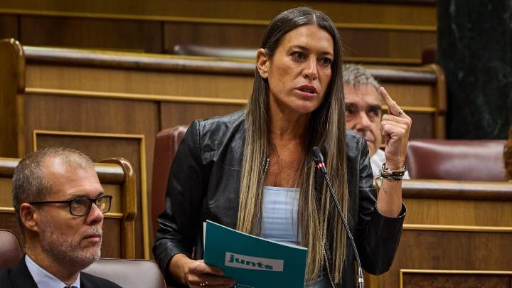 Junts no descarta sumarse a una moción de censura "táctica" contra Sánchez, y advierte: "Si el PSOE tiene deberes pendiente, el PP tendrá que repetir curso"