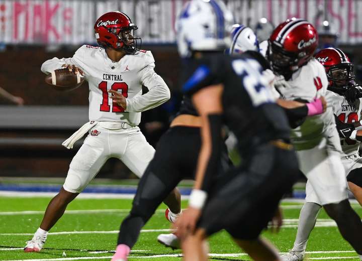 Central-Phenix City shuts out Auburn to dominate Class 7A Top 5 showdown