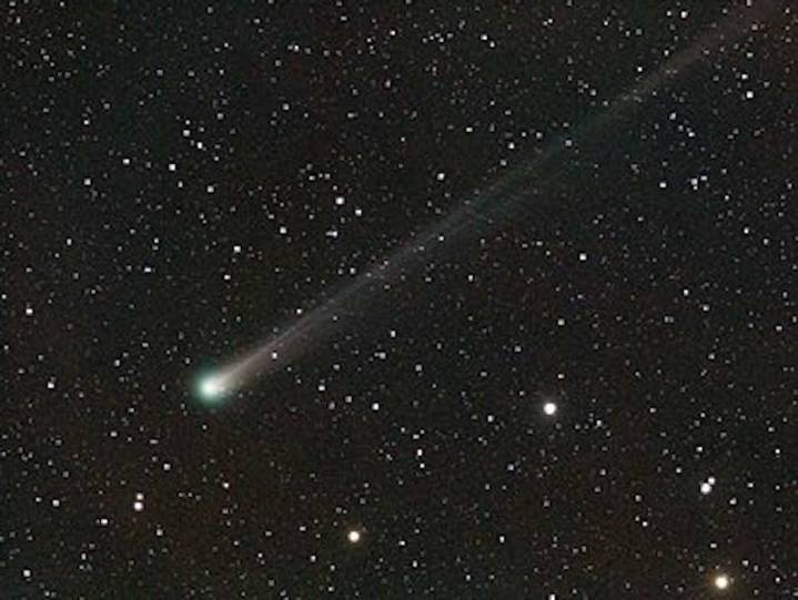 Twin Green Comets To Glow This Week: Best Times To Watch
