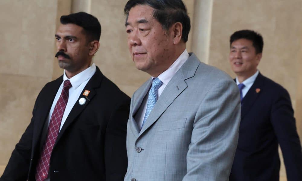 China y EE.UU. abordan su disputa comercial en Kuala Lumpur antes de la llegada de Trump