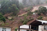 Al menos 6 personas han perdido la vida por un deslave en Tianguistengo