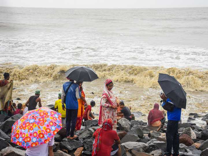 Cyclone Shakhti weakens, moves west-southwest over Arabian Sea