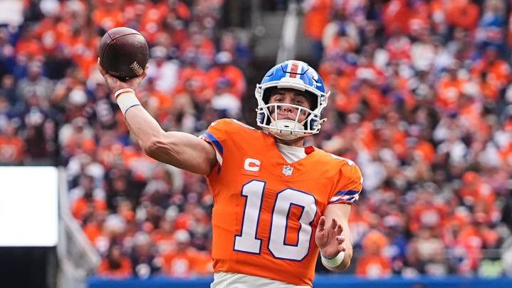 Texans' top-rated defense faces high-scoring Broncos in a crucial matchup