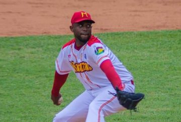 Caribes de Anzoátegui completa su importación con pitcher cubano que le dijo que no al Caracas