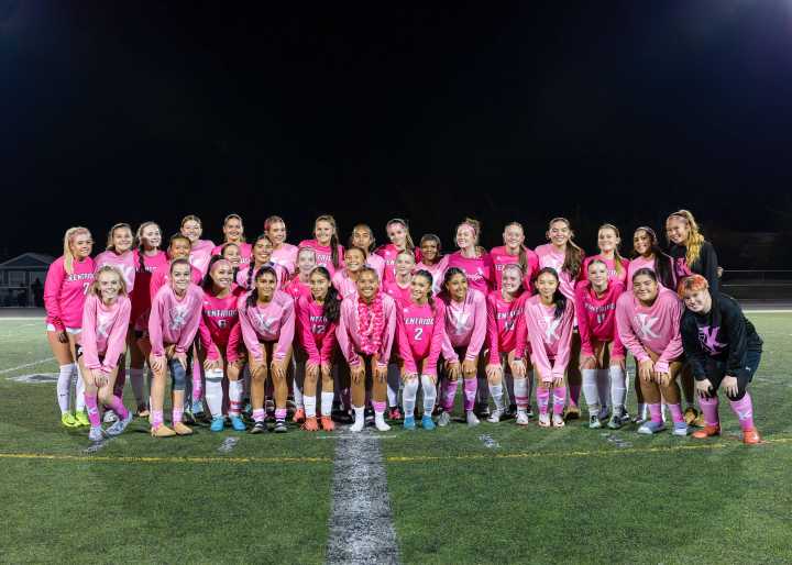 Kentridge girls soccer wins second straight, downs Conks