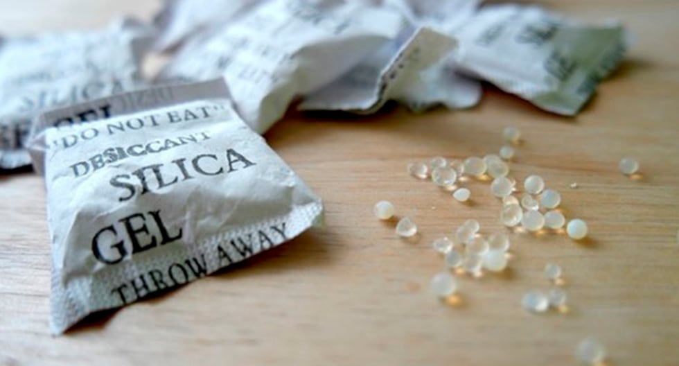 La verdadera función de las bolsas de gel de sílice que vienen en los productos nuevos