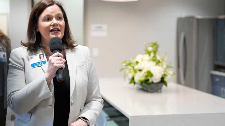WATCH IT: Doctor's Hospital holds ribbon cutting for graduate program