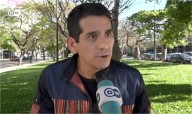La violencia institucional contra el actor Osqui Guzmán llegó a la TV de Alemania