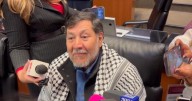Se niega Fernández Noroña a transparentar costo de avión privado en gira en Coahuila