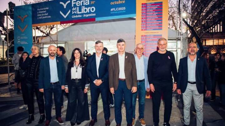 Passerini criticó la política económica de Milei: "Hay una caída alarmante del consumo"