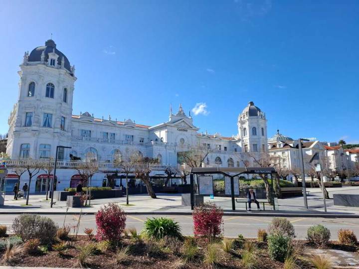El Ayuntamiento de Santander destinará 500.000 euros a pagar una deuda del Casino, a pesar del rechazo de PSOE, PRC e IU