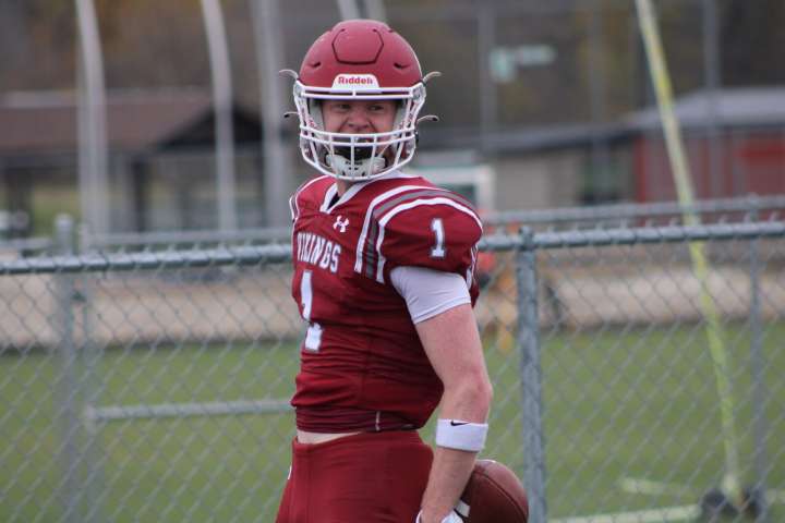 College Insider: VCSU WR Jake Deutsch rebounds from partial hip replacement to become team's top pass catcher
