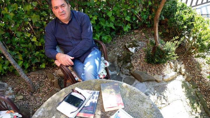 El escritor Fulgencio Argüelles protagoniza una nueva cita con del ciclo “Así suenan los libros con…”, la exitosa iniciativa del Conservatorio de Mieres