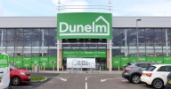 'Quirky' £18 Dunelm Christmas wreath 'stands out from the crowd'