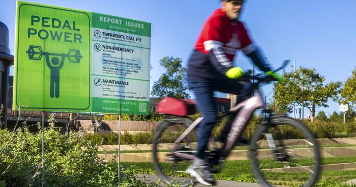 E-bikes surge and new signs go up as some worry about Lincoln trail safety