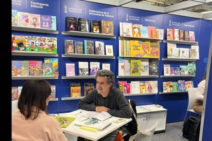 La Generalitat impulsa el sector editorial valenciano en la Feria del Libro de Frankfurt