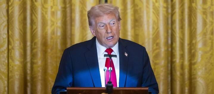 Trump niega haber enviado bombarderos B