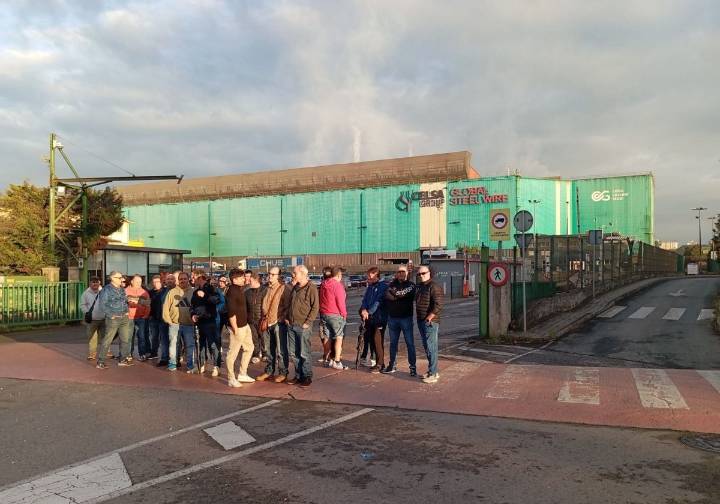 Toda la plantilla de Tycsa, del Grupo Celsa, en huelga por «la precariedad laboral» en la fábrica de Nueva Montaña