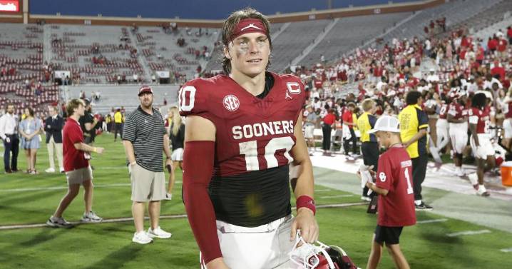 Brent Venables says John Mateer has 'done zero good-on