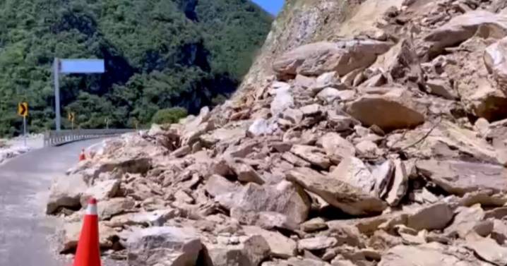 La carretera millonaria que se derrumbó: el túnel “El Tornillo” sigue abandonado en Oaxaca