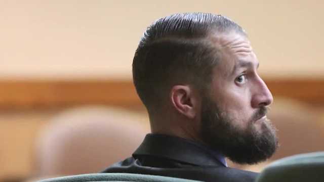 Former Las Cruces officer granted new trial after manslaughter conviction﻿