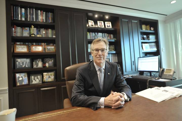 BCE chair Gord Nixon stepping down, joining U.S. fintech Fiserv