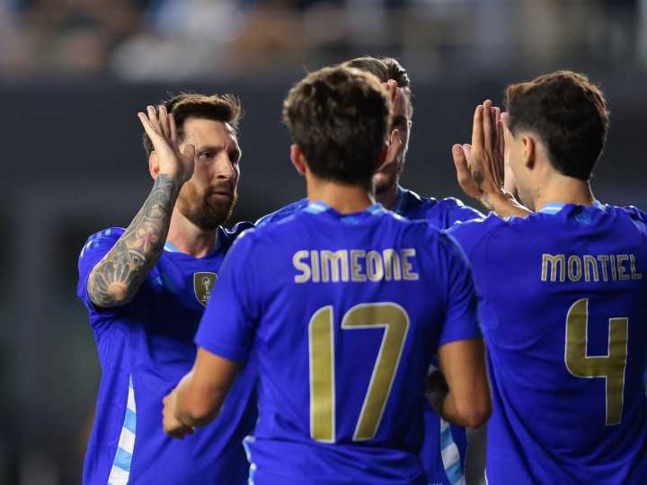 Ranking FIFA: Argentina pasó a Francia, España es líder y Alemania se mete como cabeza de serie para el sorteo del Mundial 2026