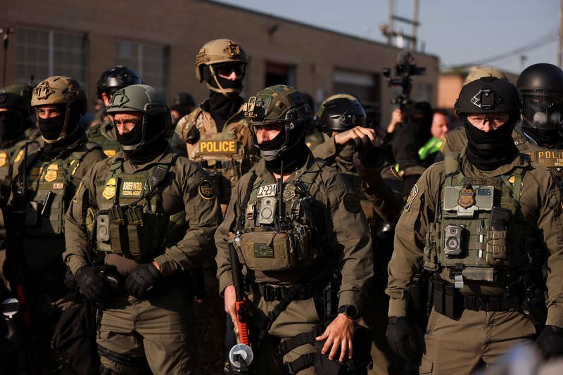 Exclusive-Some federal law enforcement to receive pay during government shutdown