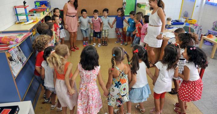 El Gobierno andaluz tramita el cambio de la norma que permitirá reducir la ratio escolar