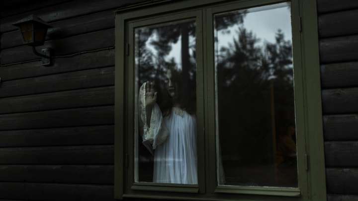 One Of America's Most Haunted Restaurants Is In This Coastal South Carolina Town