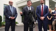 Trump’s Oval Office meeting fails to stop U.S. government shutdown