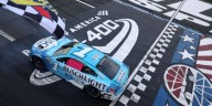Trompos, choques y un inesperado cruce en reversa de la meta: la increíble definición del Nascar que recorre el mundo
