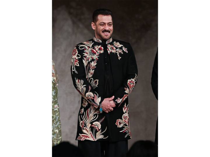 Salman Khan shares warm 'Happy Diwali' wishes to media