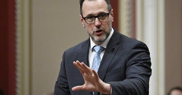 Quebec government adopts secularism bill forcing students to uncover faces