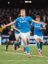 Nápoles y la Roma son los líderes del Calcio Italiano tras ganar sus partidos a Génova y la Fiorentina