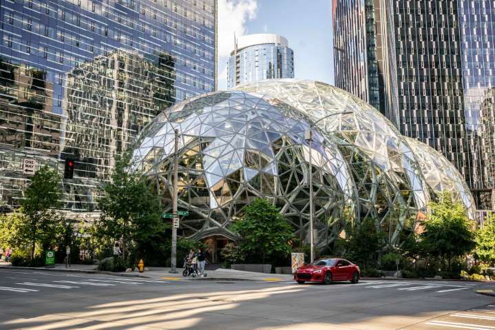 Amazon Slashing As Many As 30,000 Corporate Jobs
